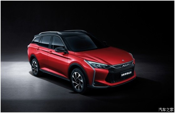 瞅准机会！买到心仪的车又省下了白花花的银子